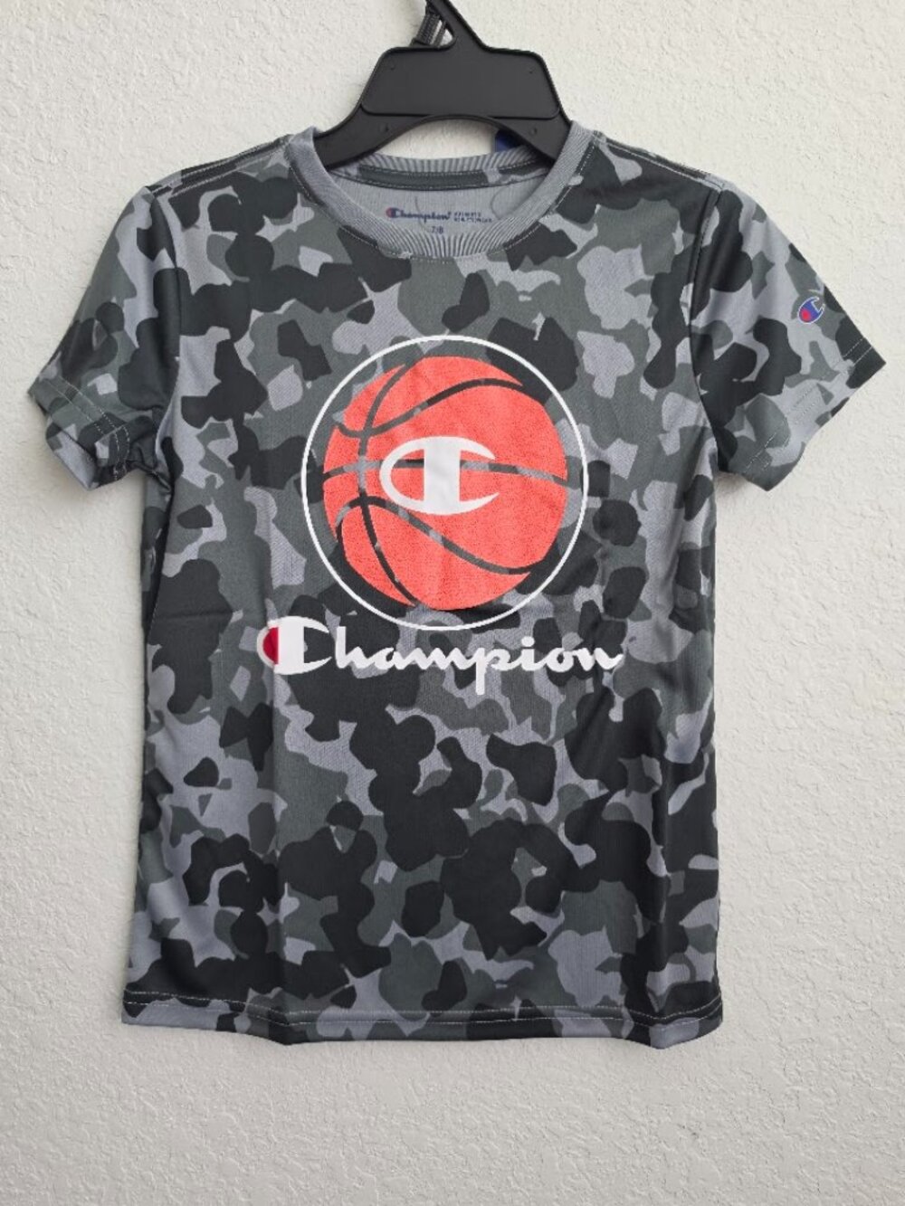NWT Champion T-Shirt Script Logo Boys Jersey Tee. Size 7/8.